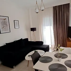  Apartament 3 Min From Station No2 Private Free Parking