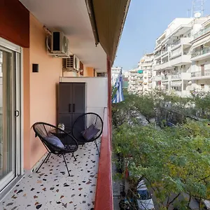 Daire Oasis Diamond, Selanik